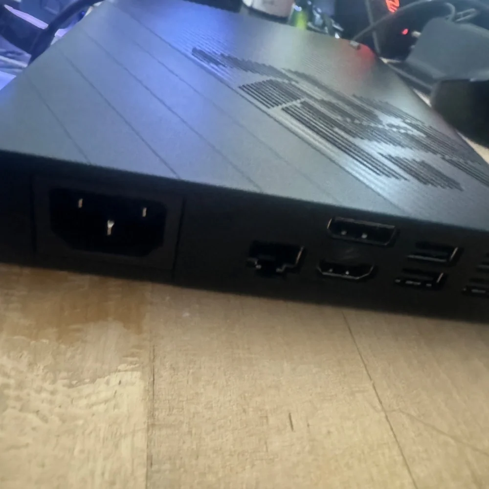 XG Mobile 3080